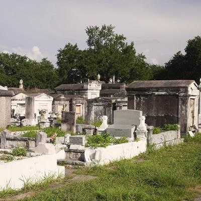Lafayette Cemetery No. 1 4