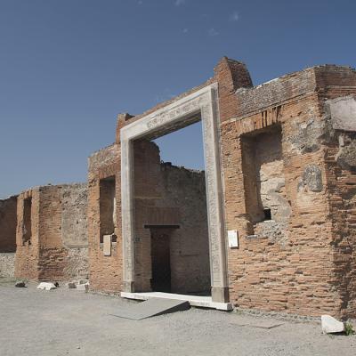 Pompeii 42
