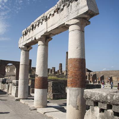 Pompeii 66